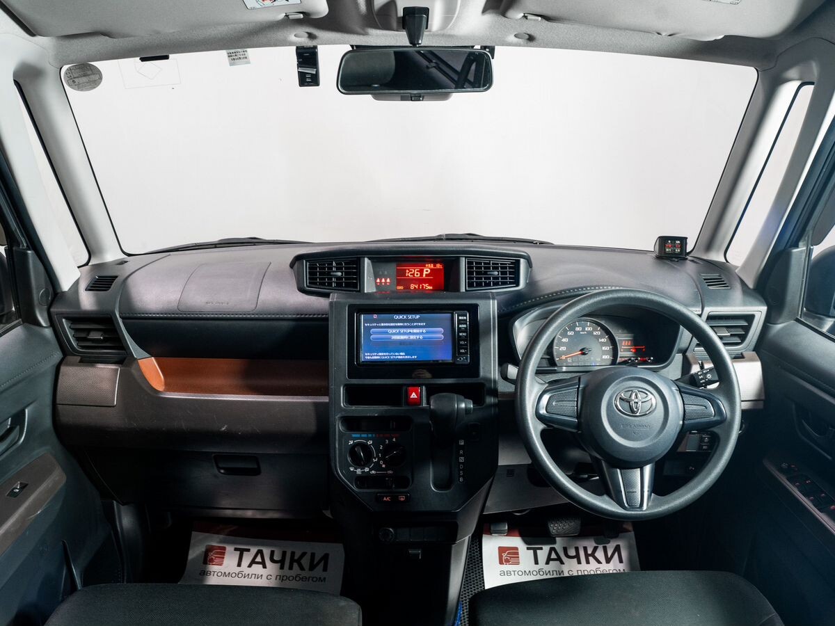 Toyota Tank 2018 - фото автомобиля