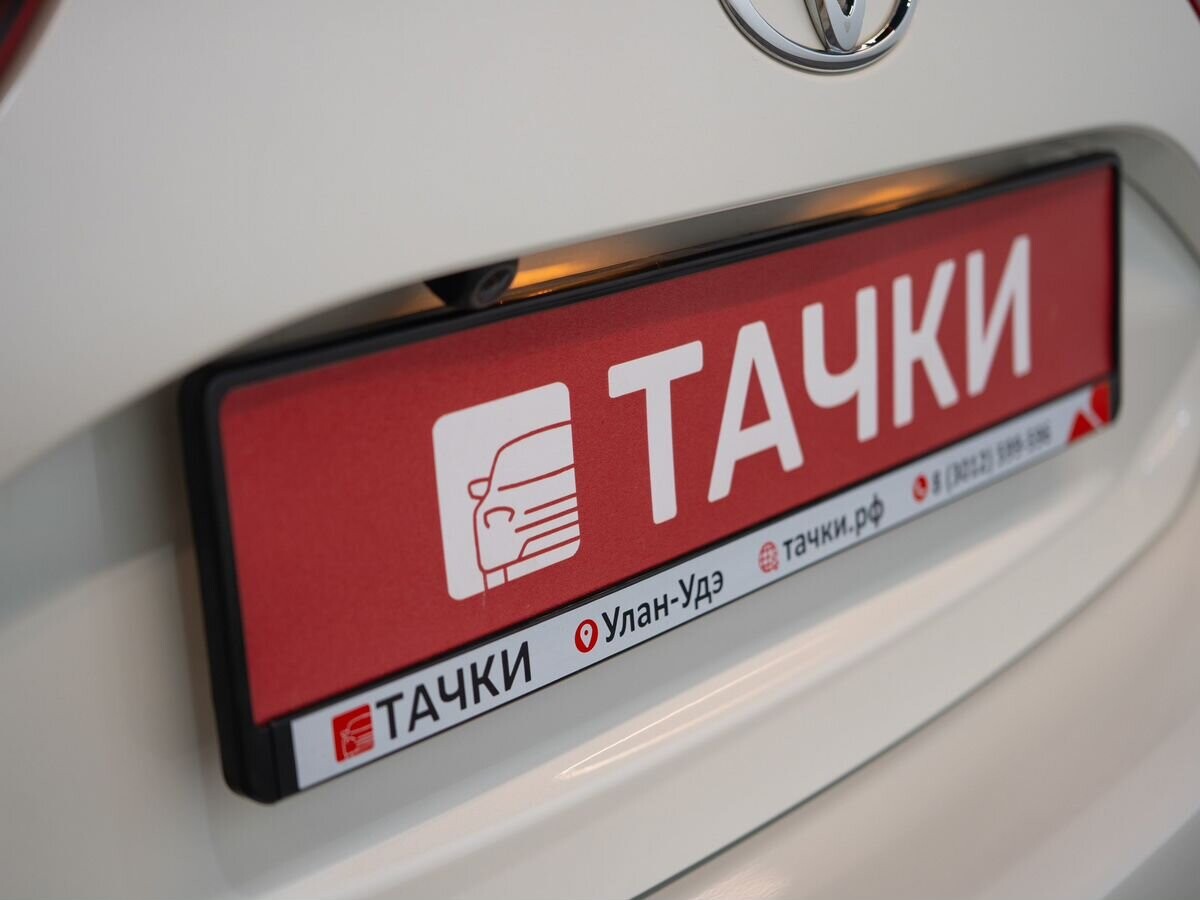 Toyota Vitz 2019 - фото автомобиля