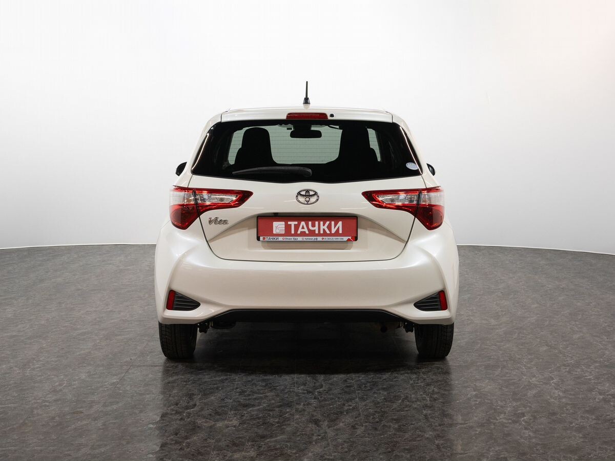 Toyota Vitz 2019 - фото автомобиля