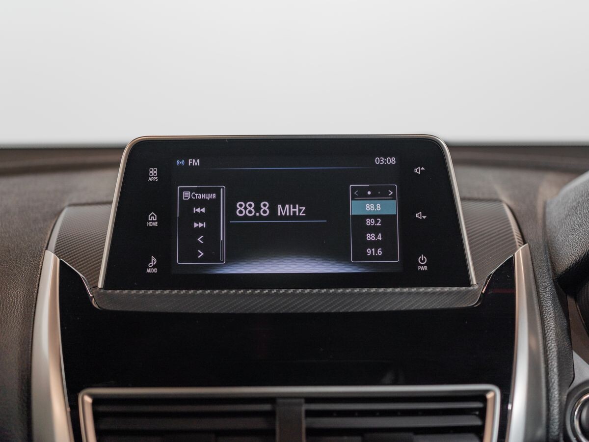 Mitsubishi Eclipse Cross 2018 - фото автомобиля