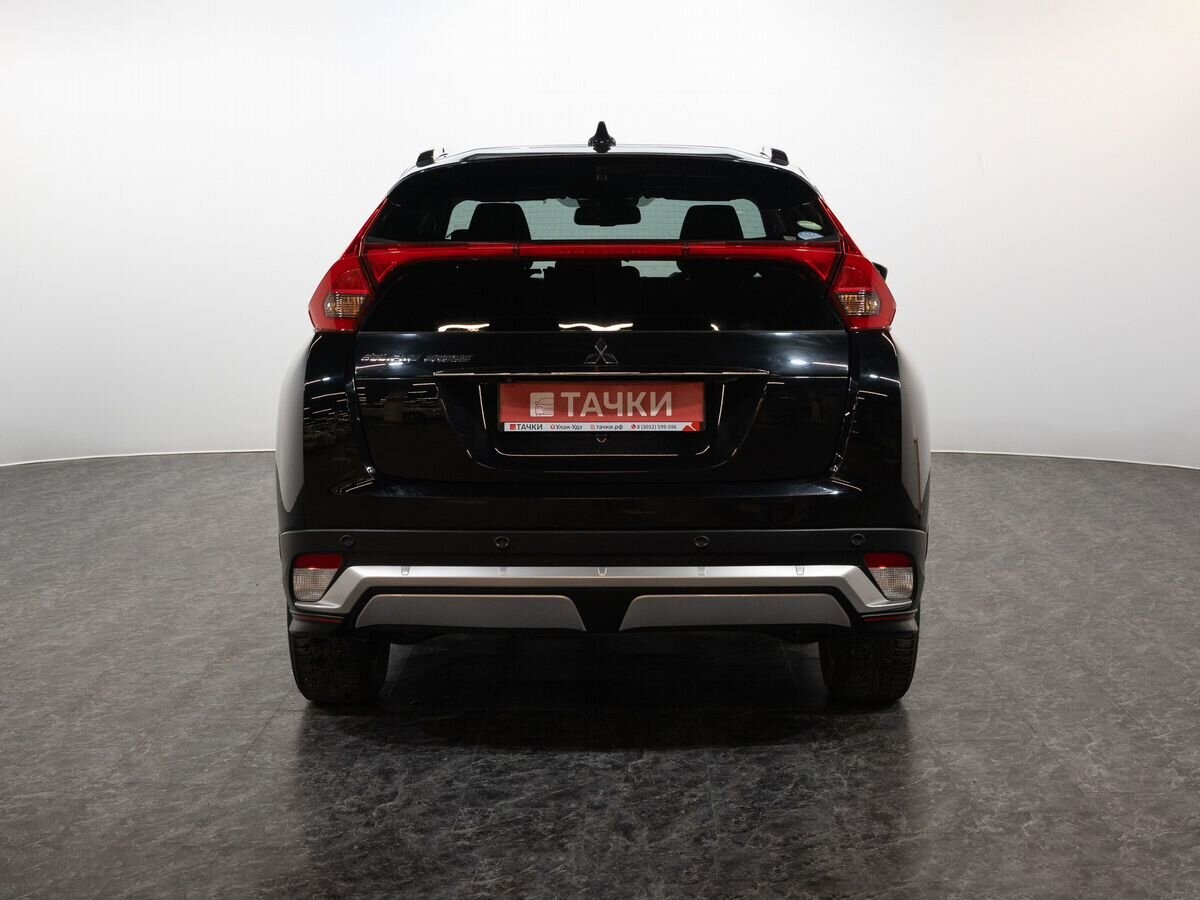 Mitsubishi Eclipse Cross 2018 - фото автомобиля