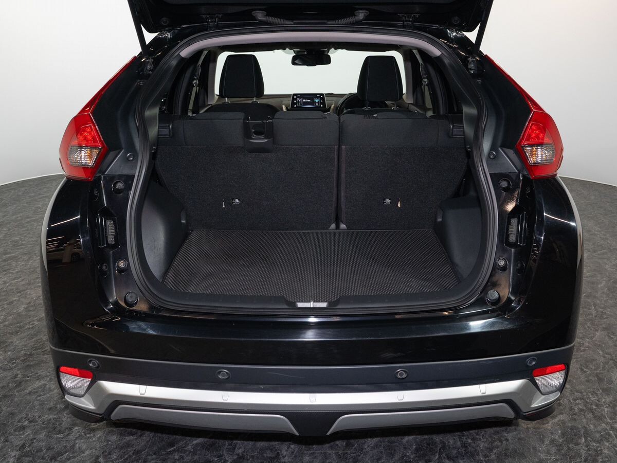 Mitsubishi Eclipse Cross 2018 - фото автомобиля