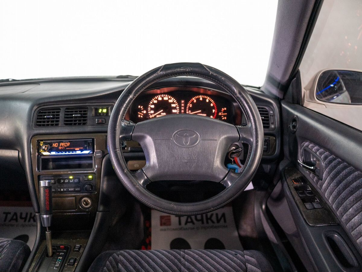 Toyota Mark II 1999 - фото автомобиля