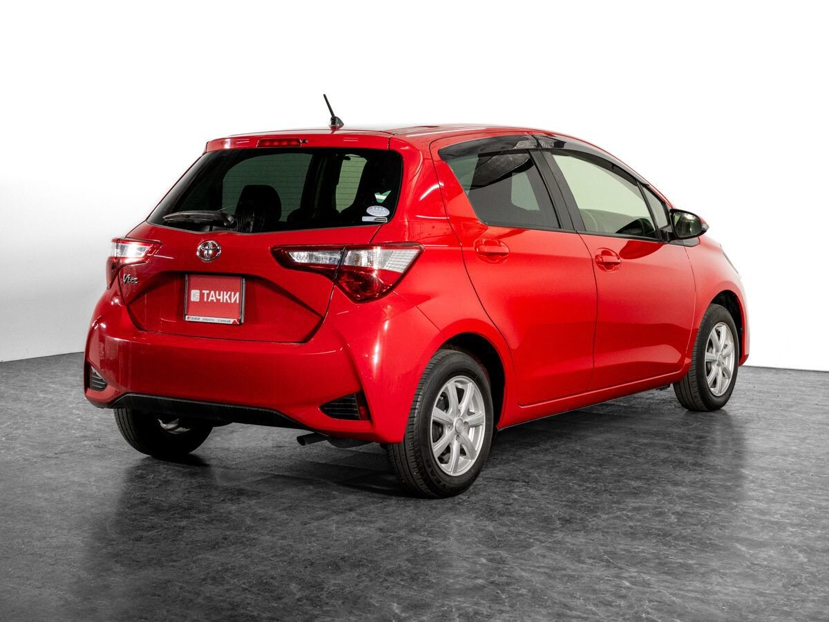 Toyota Vitz 2019 - фото автомобиля