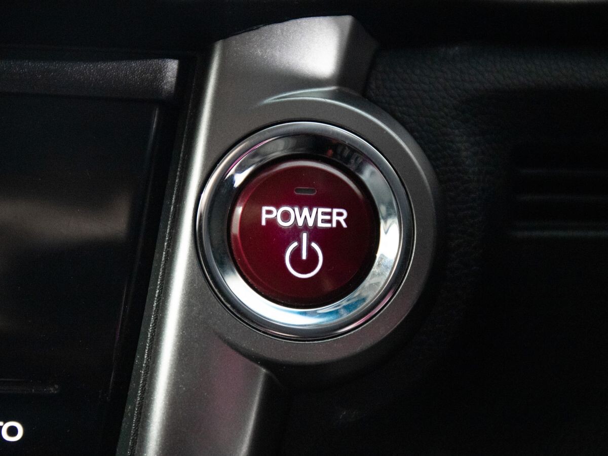 Honda Grace 2015 - фото автомобиля