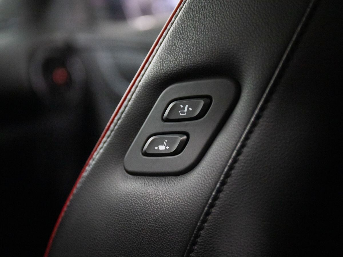 Hyundai Kona 2021 - фото автомобиля