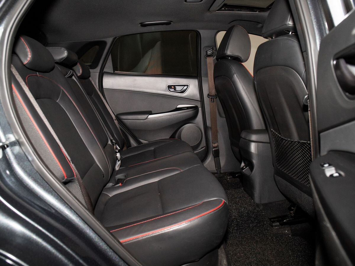 Hyundai Kona 2021 - фото автомобиля