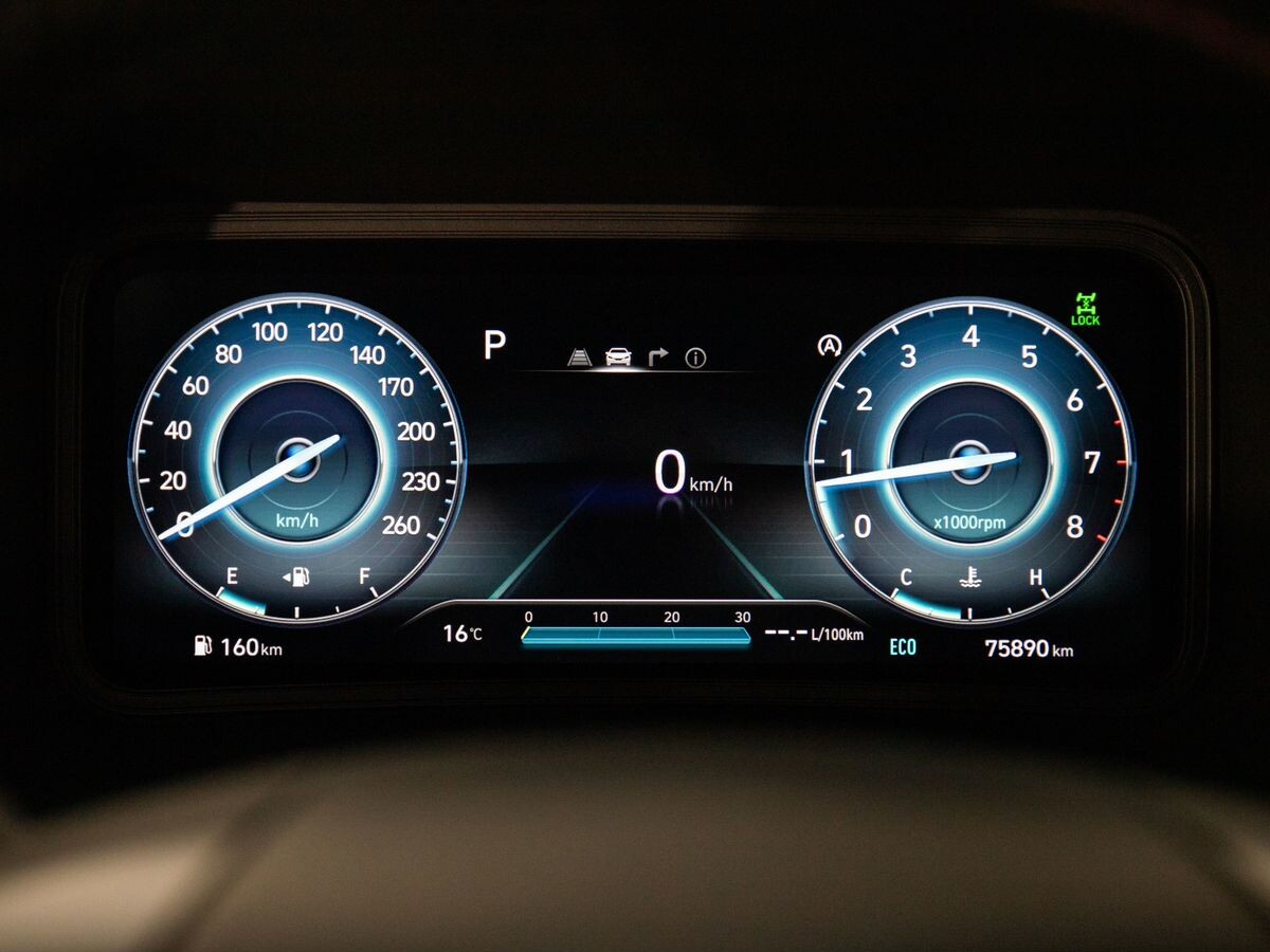 Hyundai Kona 2021 - фото автомобиля