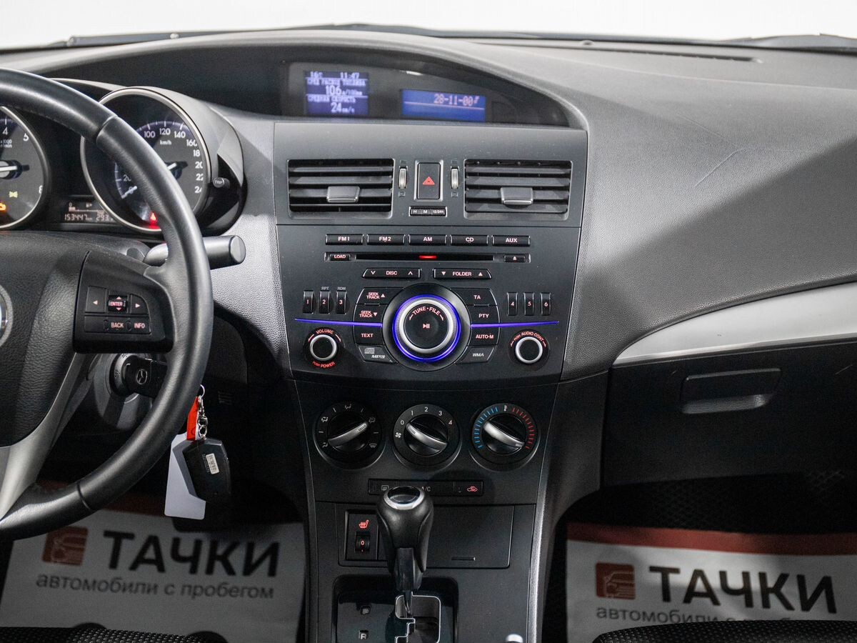 Mazda 3 2012 - фото автомобиля