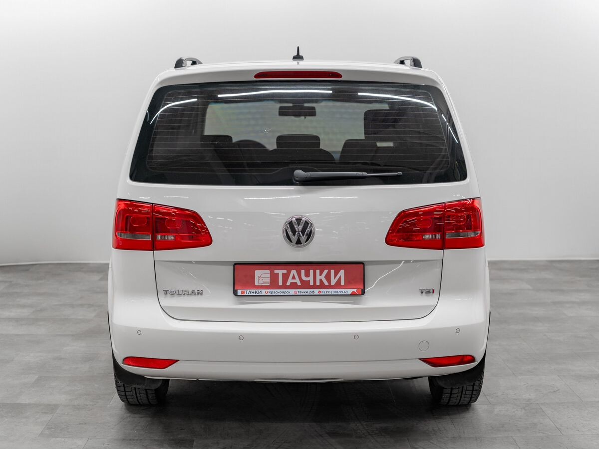 Volkswagen Touran 2012 - фото автомобиля