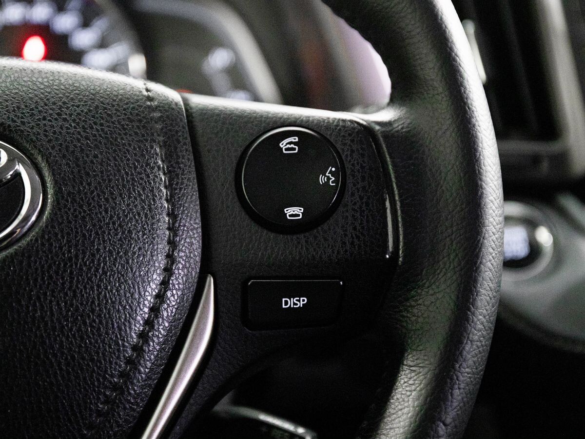 Toyota RAV4 2015 - фото автомобиля