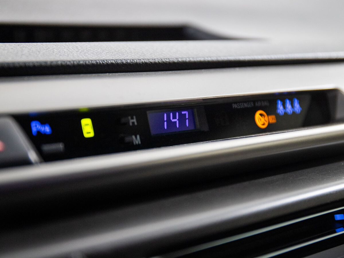 Toyota RAV4 2015 - фото автомобиля