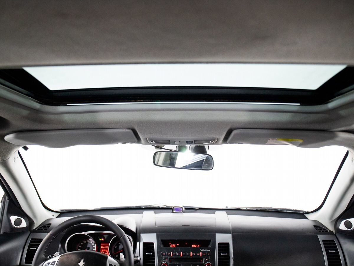 Mitsubishi Outlander 2008 - фото автомобиля