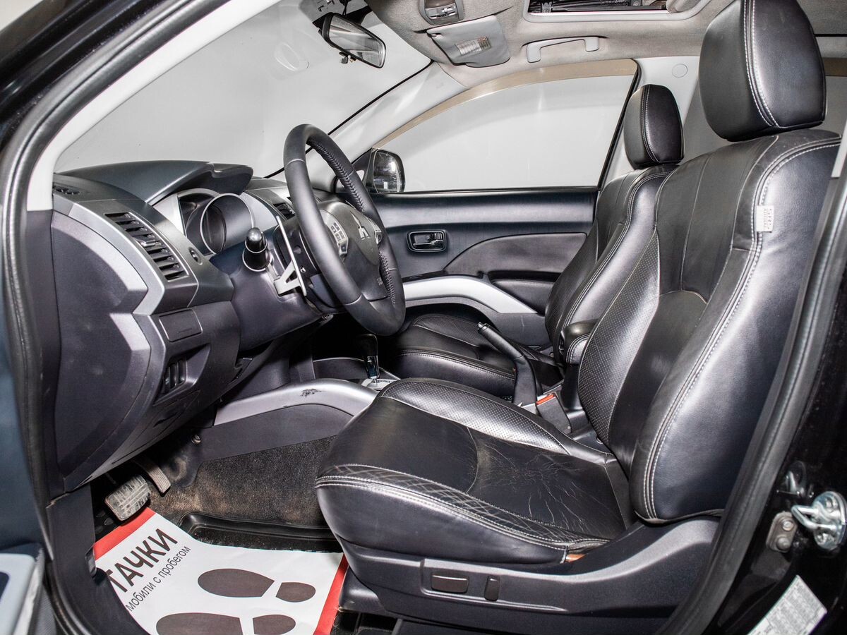 Mitsubishi Outlander 2008 - фото автомобиля