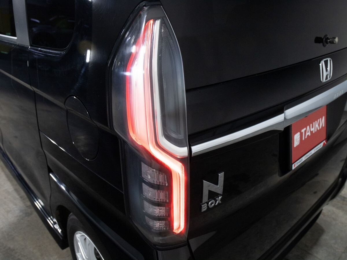 Honda N-BOX 2019 - фото автомобиля