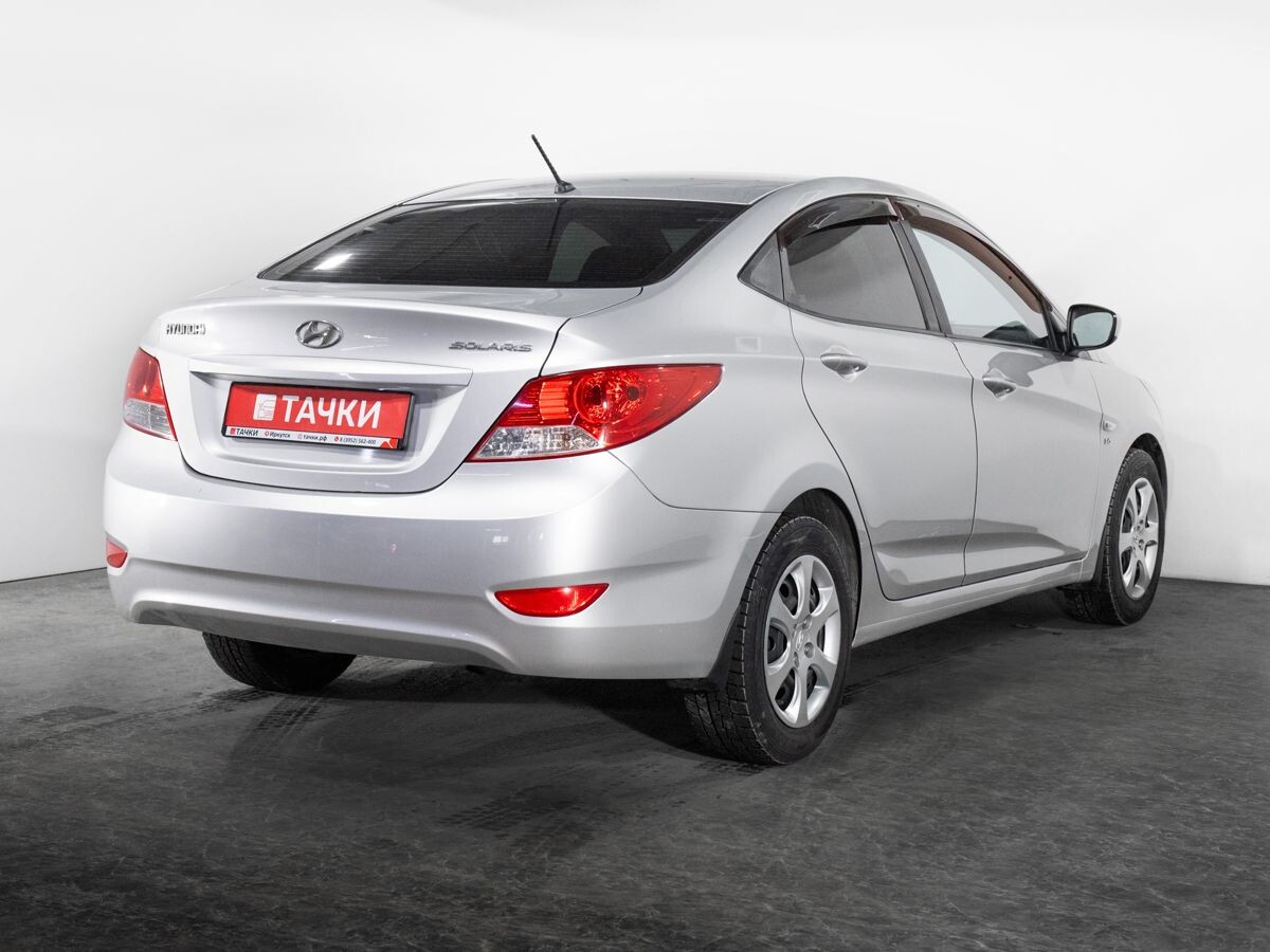 Hyundai Solaris 2013 - фото автомобиля
