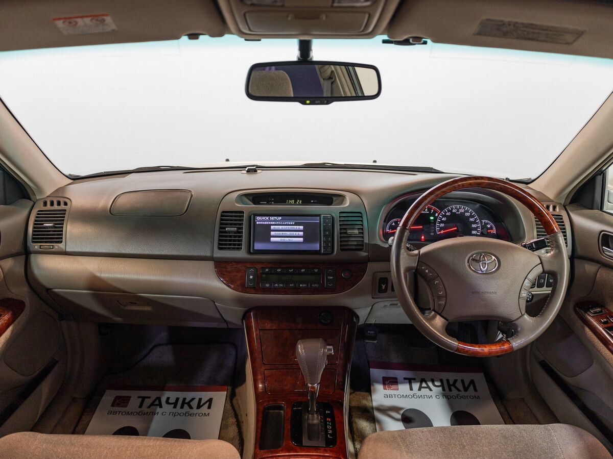 Toyota Camry 2005 - фото автомобиля