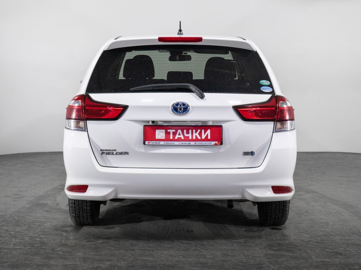 Toyota Corolla 2017 - фото автомобиля