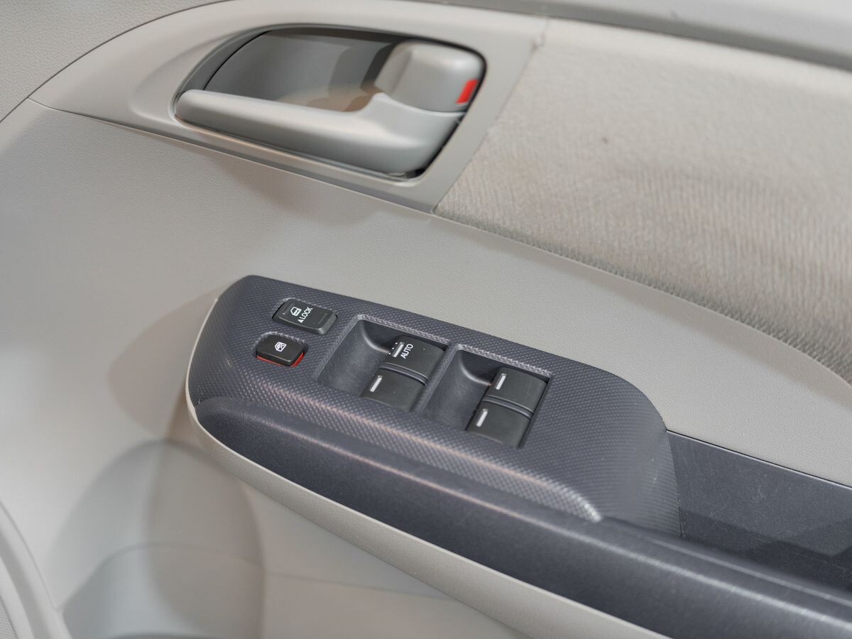 Honda Insight 2010 - фото автомобиля