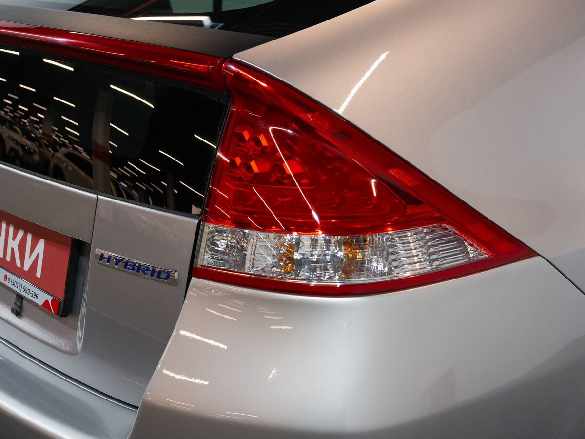 Honda Insight 2010 - фото автомобиля