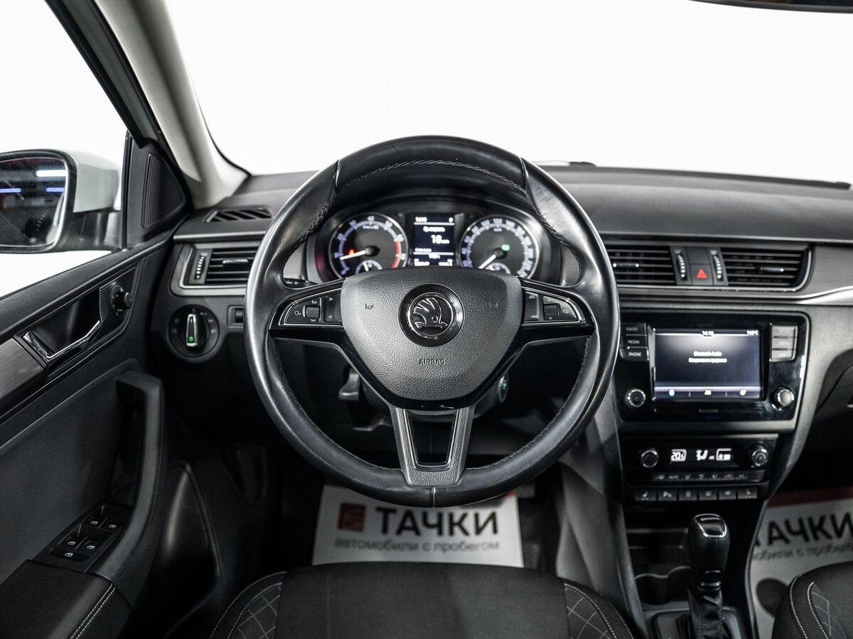 Skoda Rapid 2019 - фото автомобиля