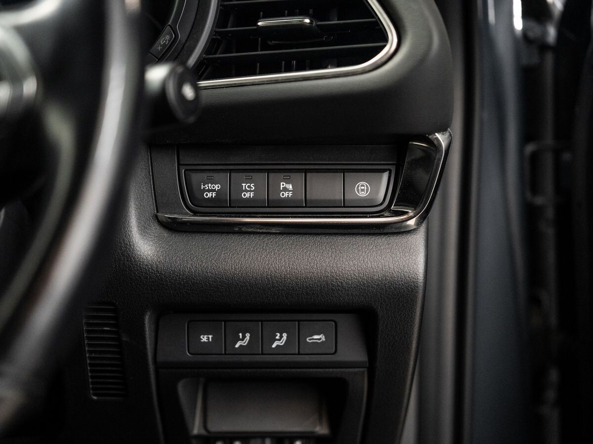 Mazda CX-30 2019 - фото автомобиля