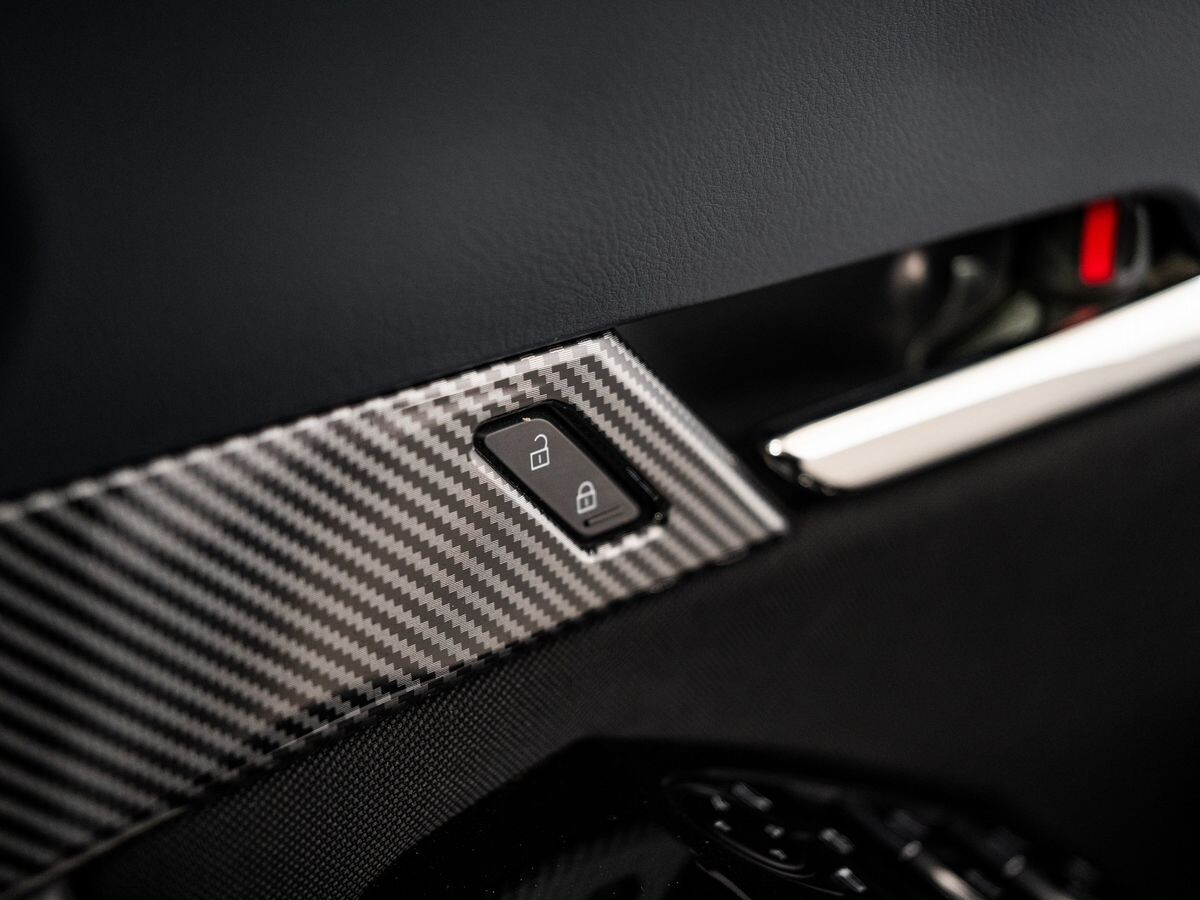 Mazda CX-30 2019 - фото автомобиля