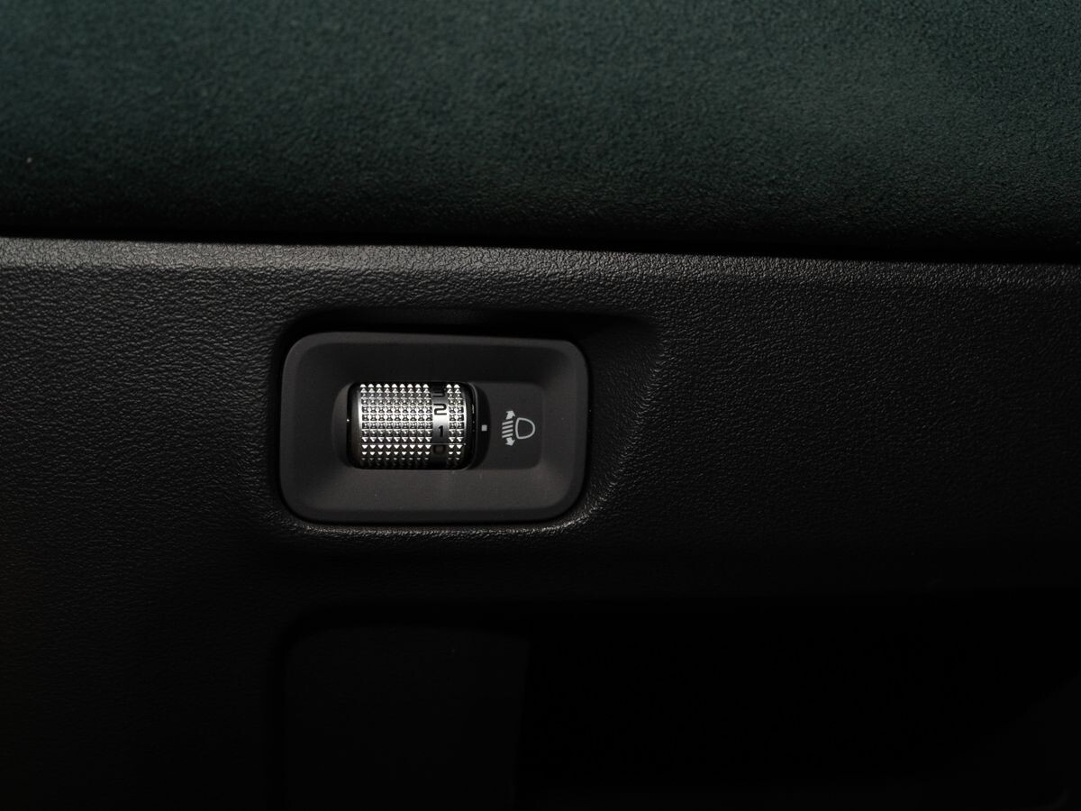 Geely Monjaro 2023 - фото автомобиля