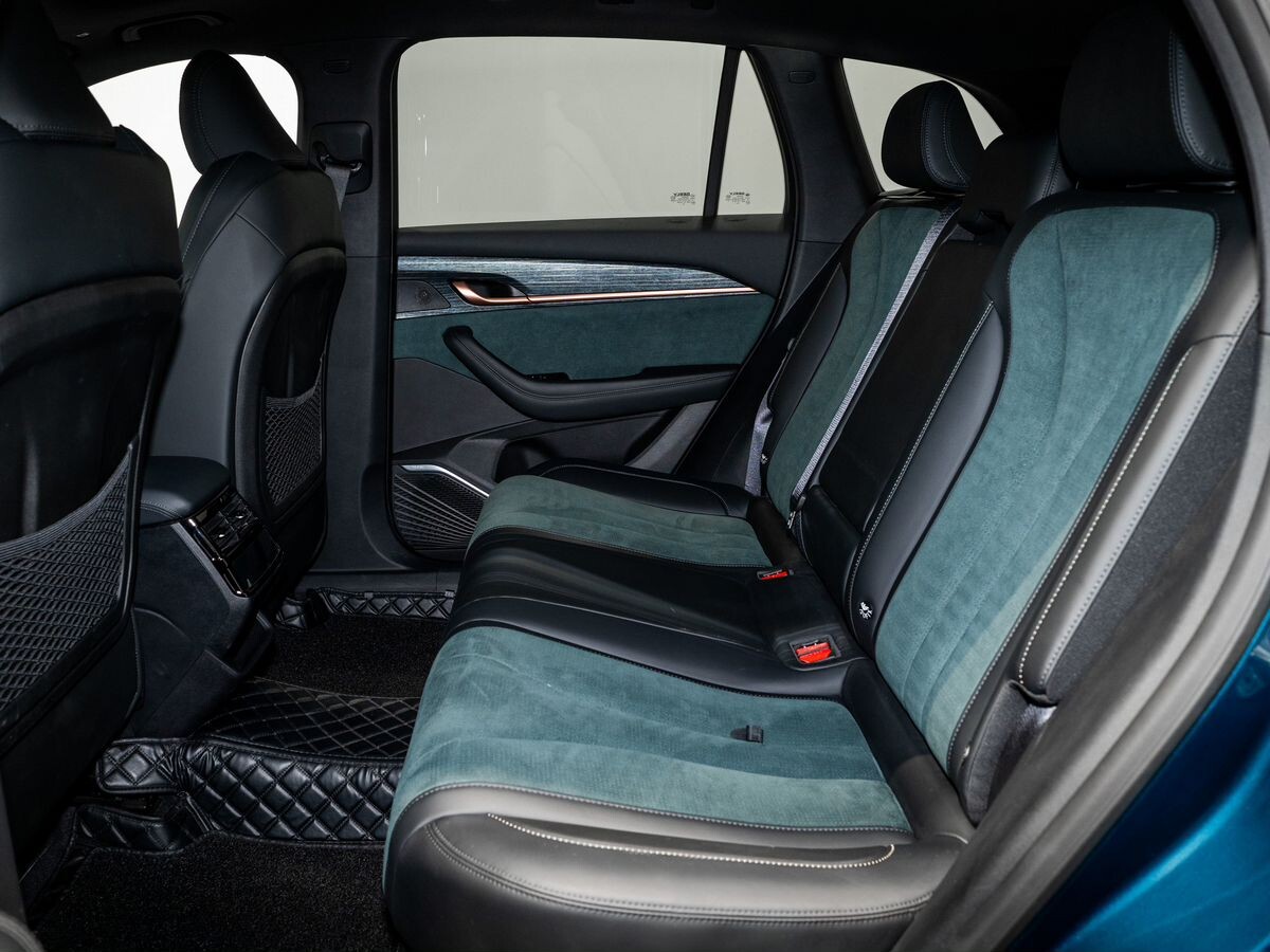 Geely Monjaro 2023 - фото автомобиля