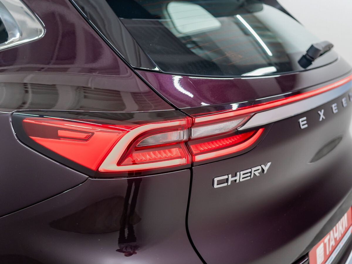 Exeed TXL 2021 - фото автомобиля