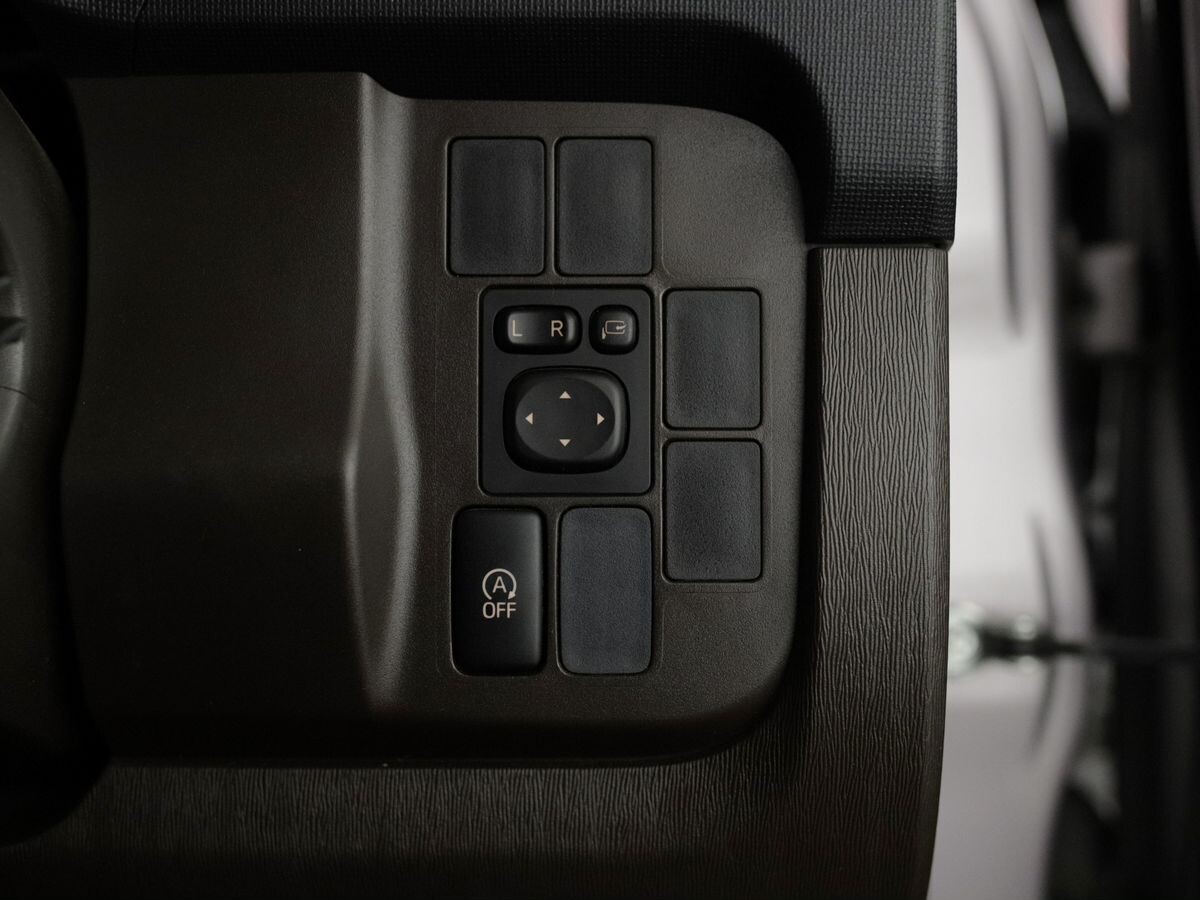 Toyota Passo 2016 - фото автомобиля