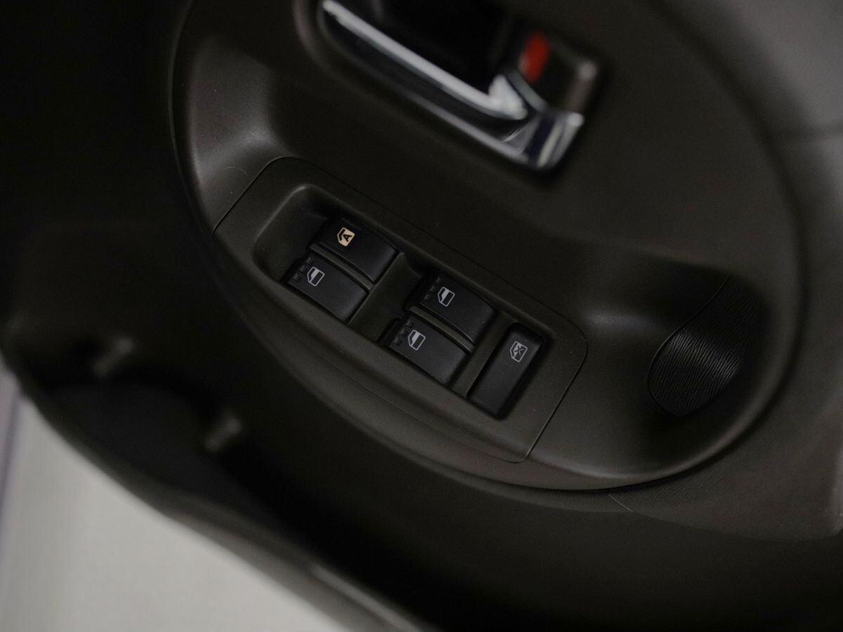 Toyota Passo 2016 - фото автомобиля