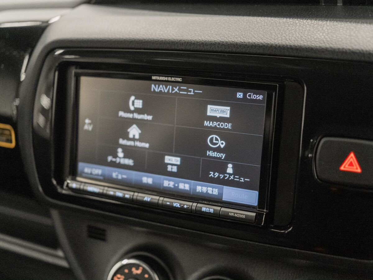 Toyota Vitz 2019 - фото автомобиля