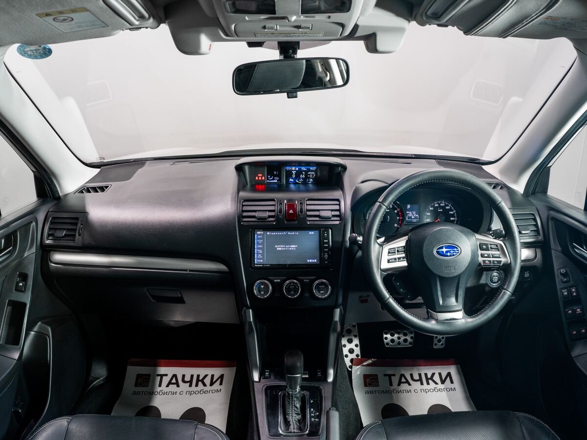 Subaru Forester 2013 - фото автомобиля