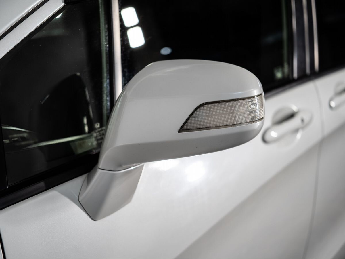 Honda Freed 2013 - фото автомобиля