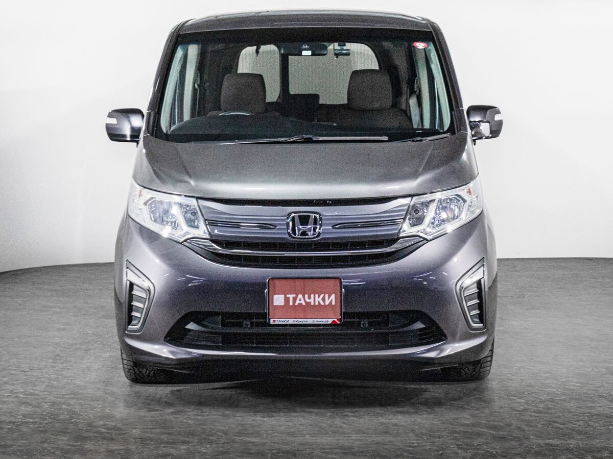 Honda Stepwgn 2020 - фото автомобиля