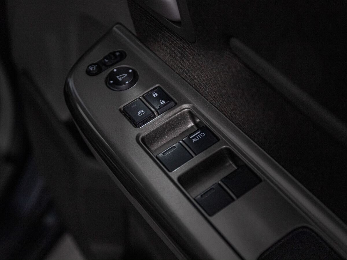 Honda Stepwgn 2020 - фото автомобиля