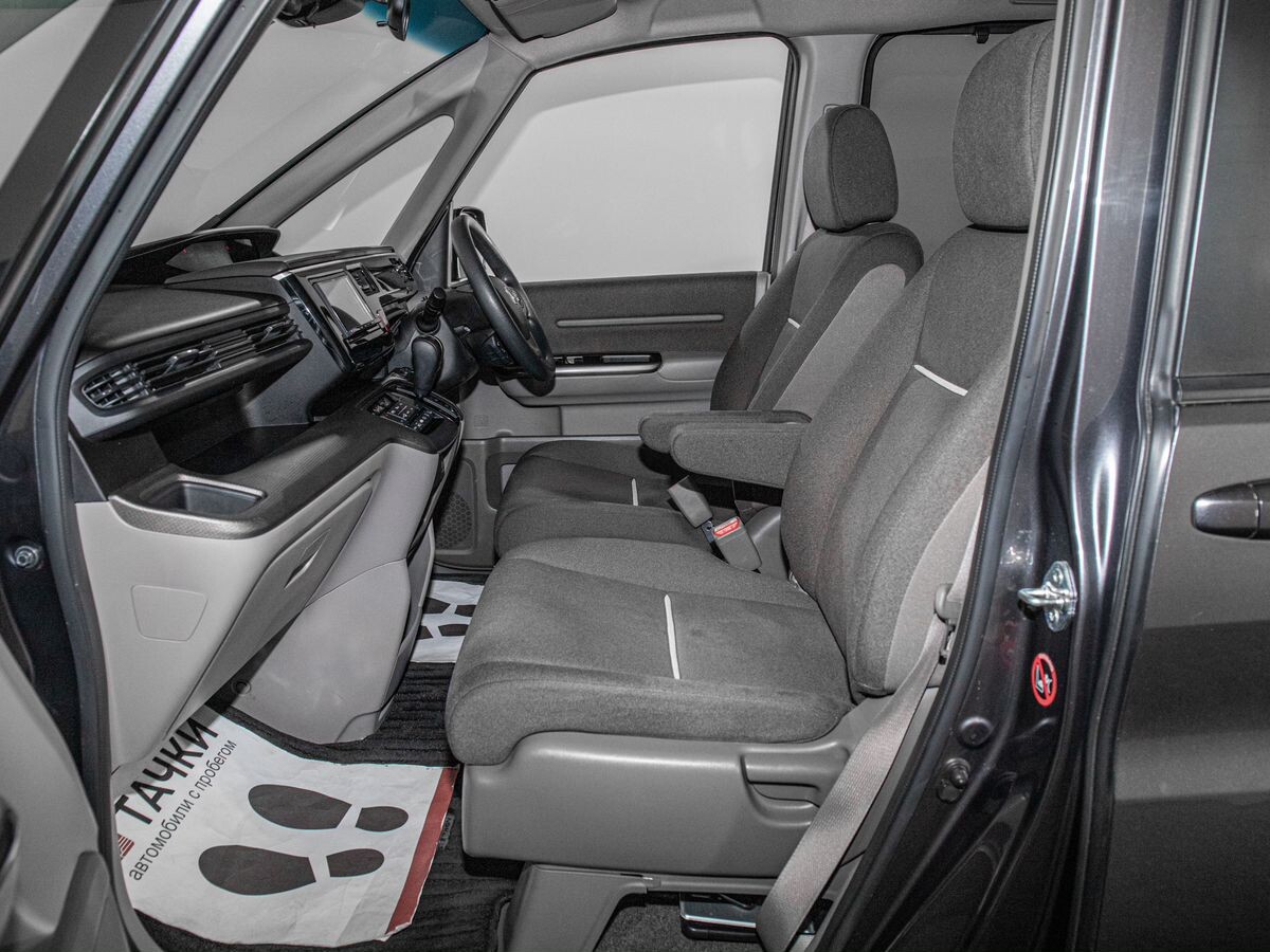 Honda Stepwgn 2020 - фото автомобиля