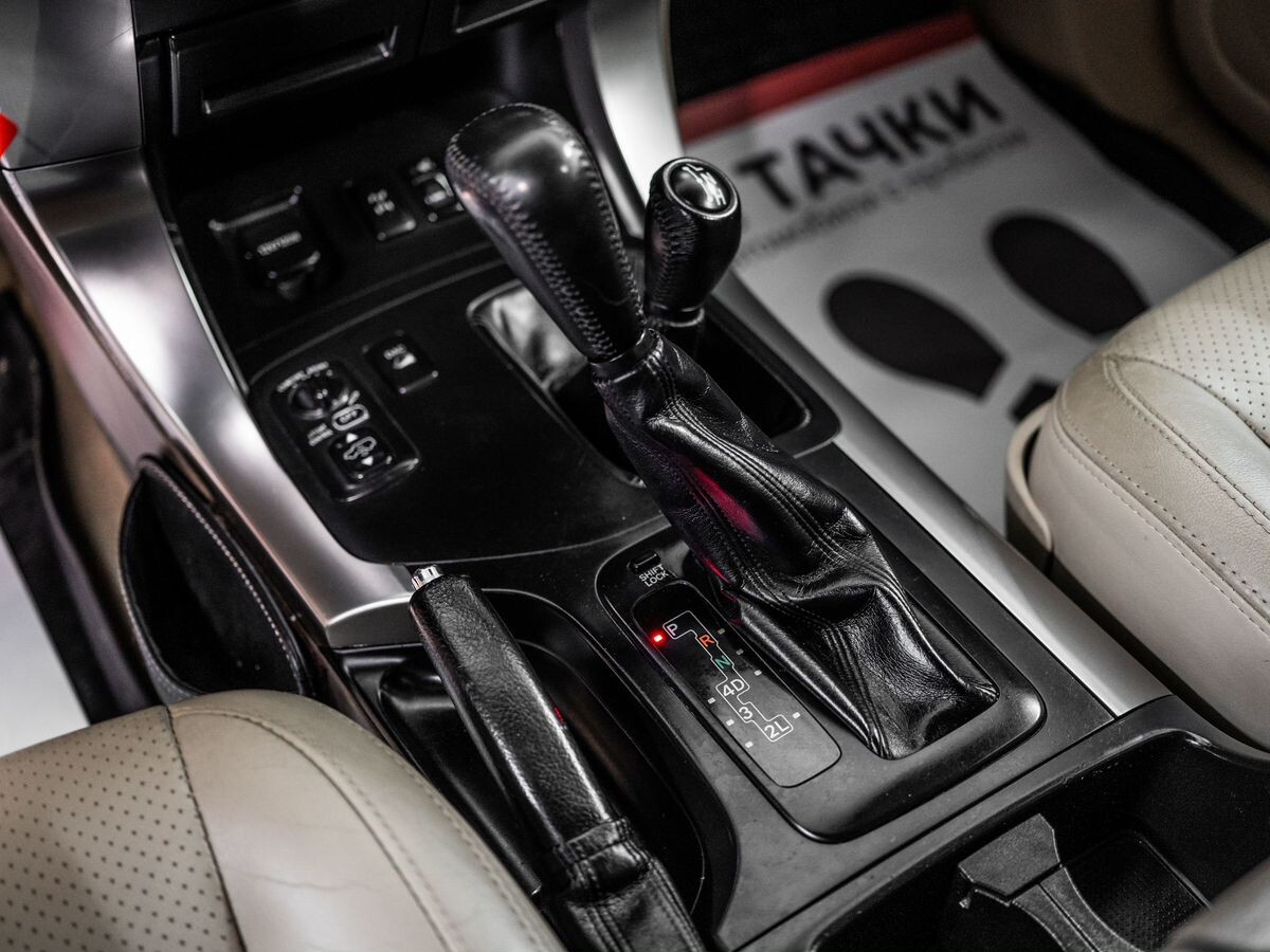 Toyota Land Cruiser Prado 2007 - фото автомобиля