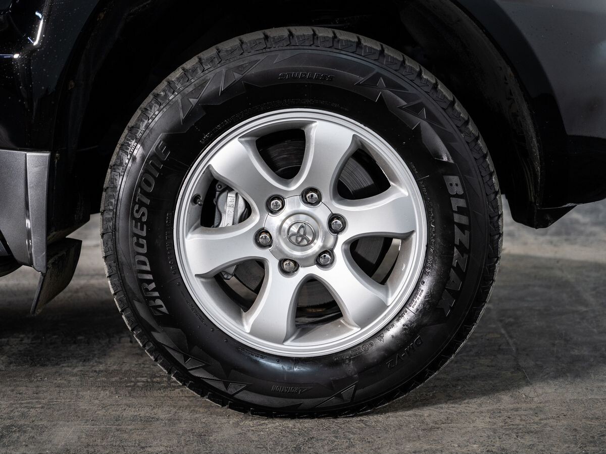 Toyota Land Cruiser Prado 2007 - фото автомобиля