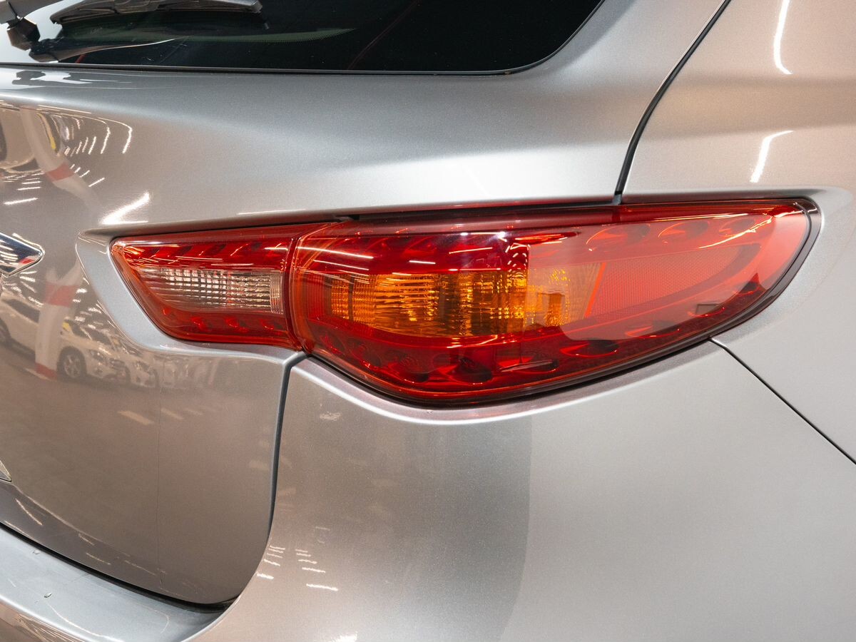 Infiniti FX 2009 - фото автомобиля