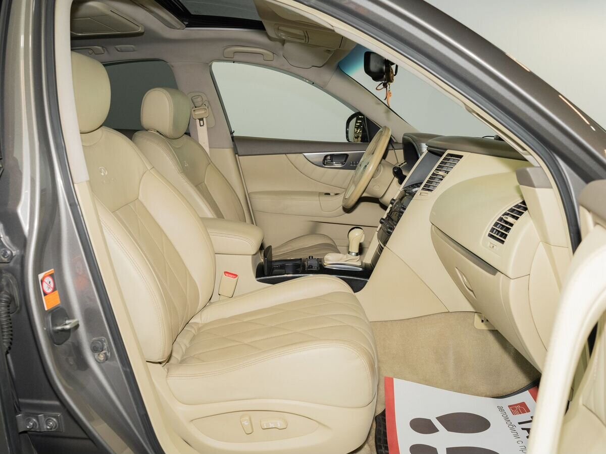 Infiniti FX 2009 - фото автомобиля
