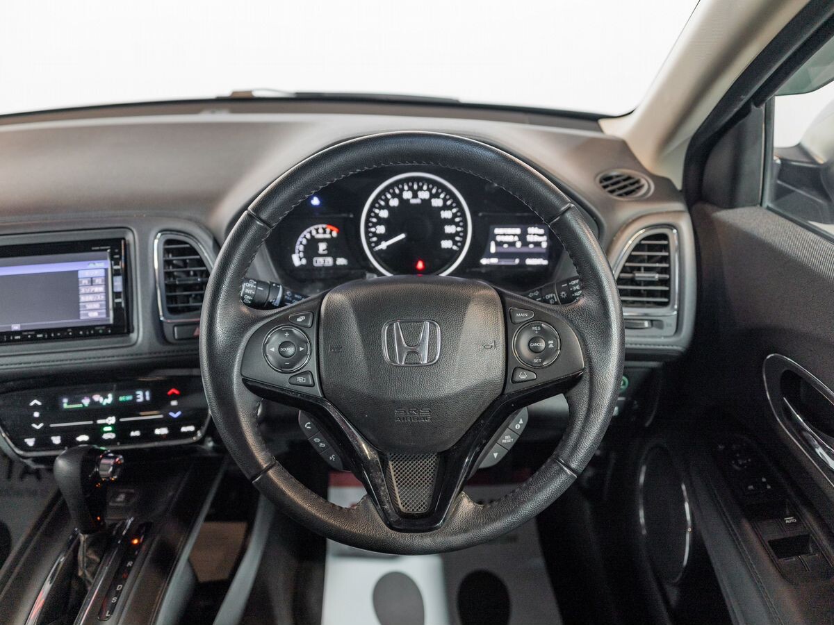 Honda Vezel 2018 - фото автомобиля