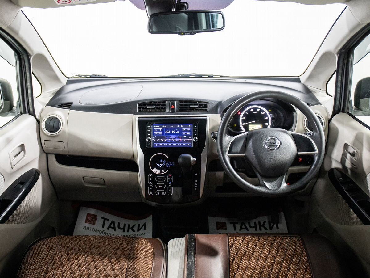 Nissan Dayz 2015 - фото автомобиля