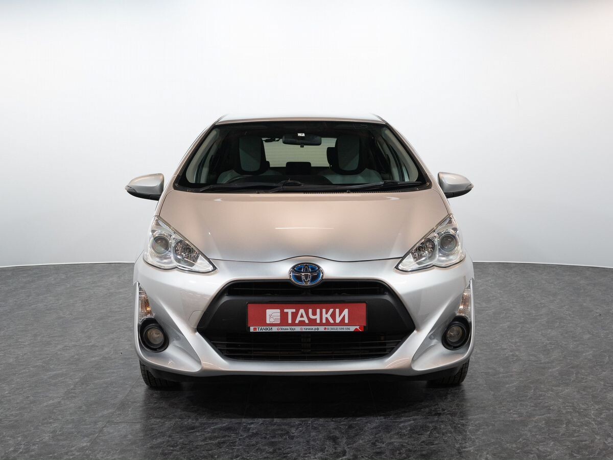 Toyota Aqua 2015 - фото автомобиля