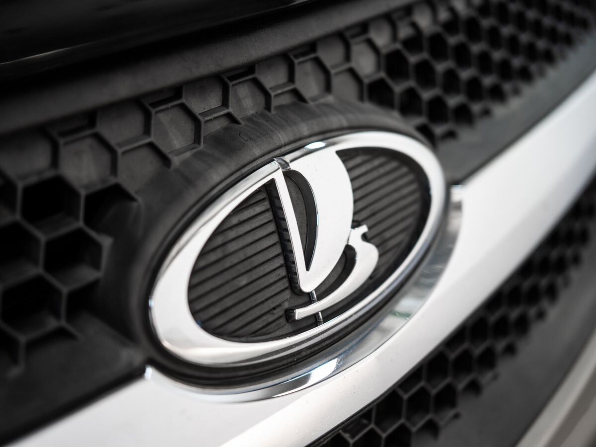 Lada (ВАЗ) Largus 2019 - фото автомобиля