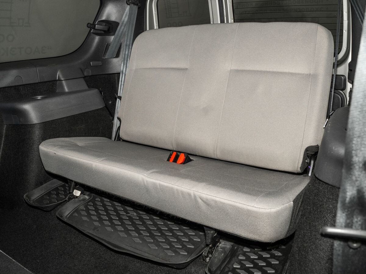 Lada (ВАЗ) Largus 2019 - фото автомобиля