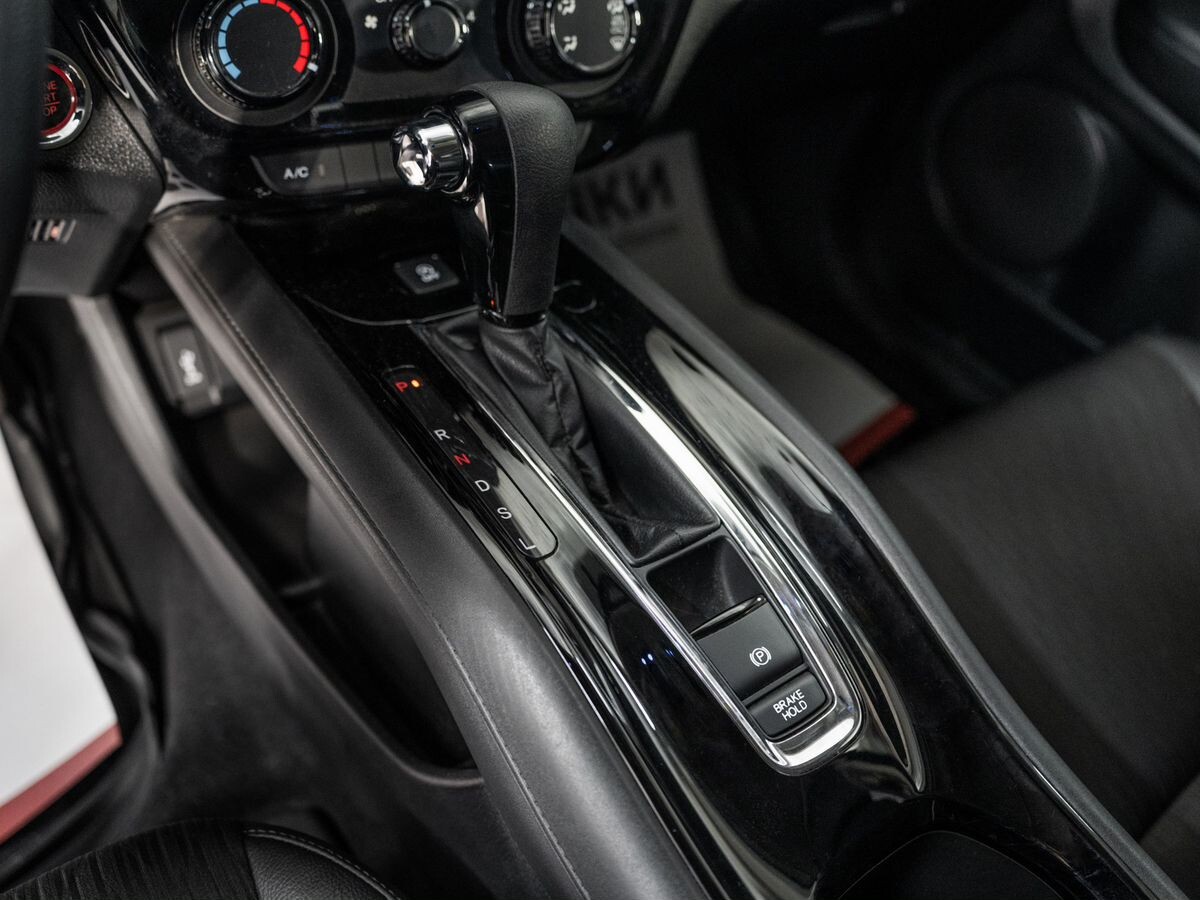 Honda Vezel 2021 - фото автомобиля