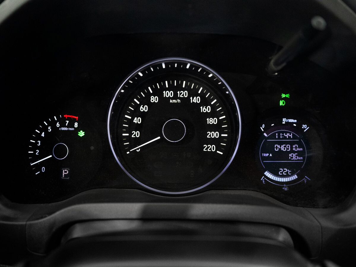 Honda Vezel 2021 - фото автомобиля