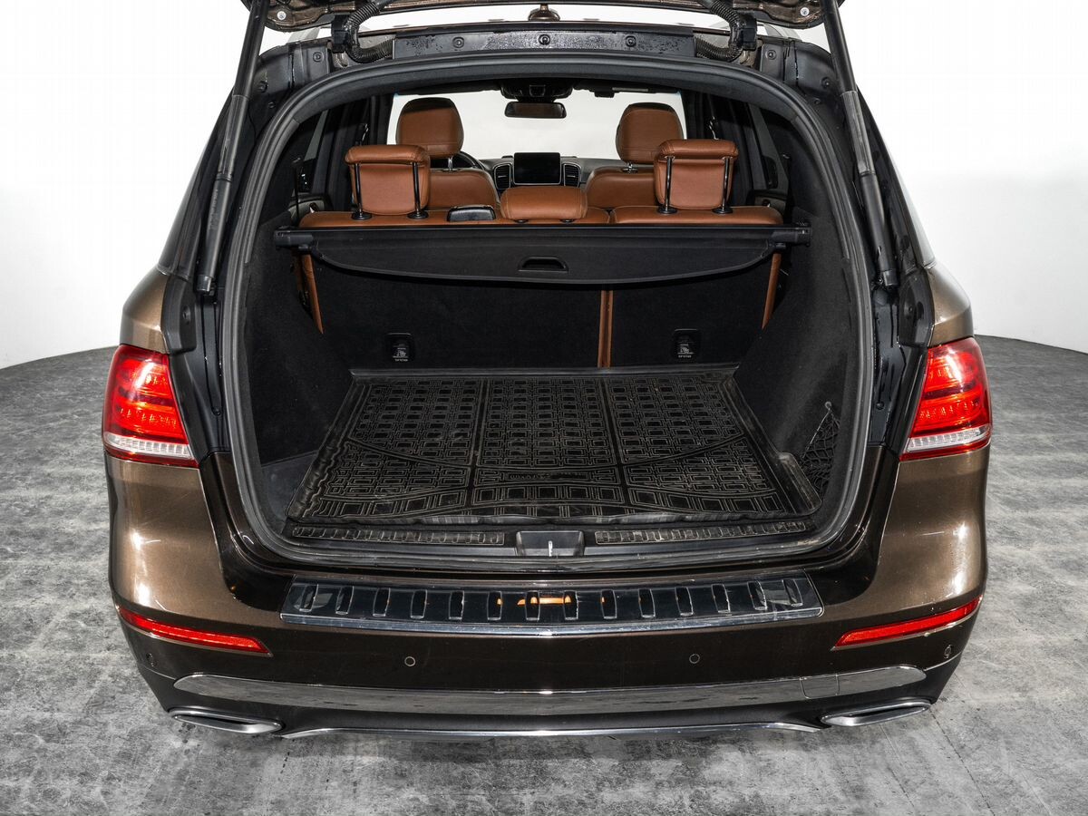 Mercedes-Benz GLE 2017 - фото автомобиля